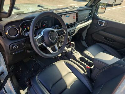 2024 Jeep Wrangler 4xe — photo 16 view