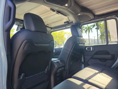 2024 Jeep Wrangler 4xe — photo 11 view