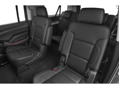 2015 Chevrolet Suburban - Photo 17