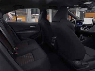 2026 Toyota Corolla - Photo 21