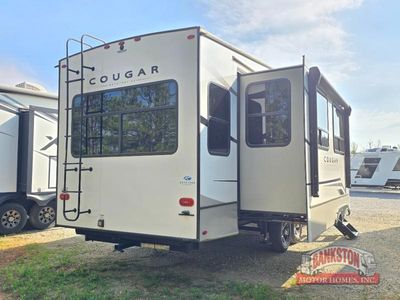 2023 Cougar 290RLS — interior view