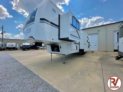 2026 Cherokee Arctic Wolf 3950SUITE - Photo 8