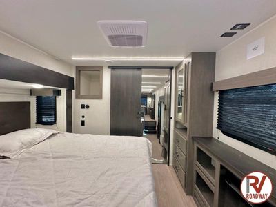 2026 Cherokee Arctic Wolf 3950SUITE - Photo 35