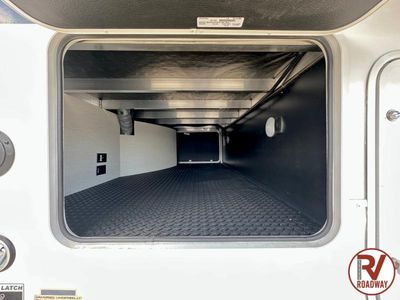 2026 Cherokee Arctic Wolf 3950SUITE - Photo 10
