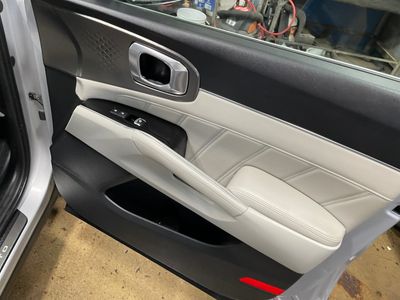 2022 Kia Sorento Plug-In Hybrid - Photo 8