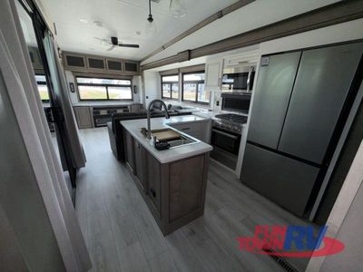 2026 Keystone RV Montana - Photo 10