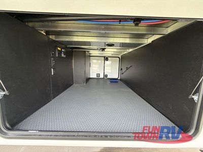 2026 Keystone RV Montana - Photo 11