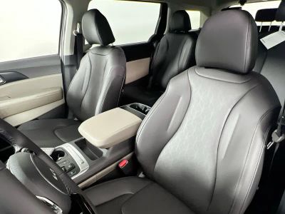 2026 Kia Carnival — photo 14 view