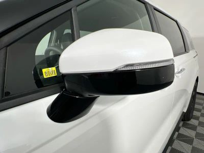 2026 Kia Carnival — photo 12 view