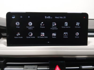 2025 Genesis G70 — photo 17 view