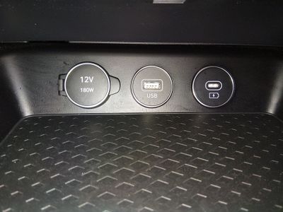 2025 Genesis G70 — photo 20 view