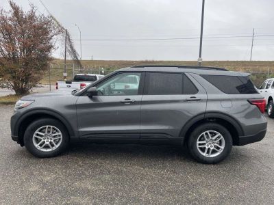 2026 Ford Explorer — engine compartment view