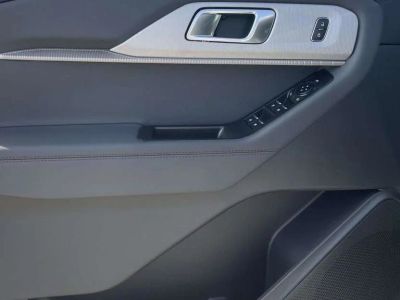 2026 Ford Explorer — photo 15 view