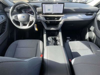 2026 Ford Explorer — photo 10 view