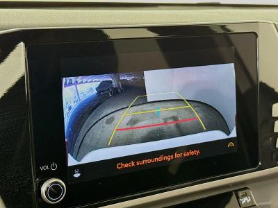 2025 Toyota Camry — photo 13 view