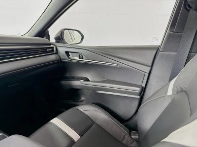2025 Toyota Camry — photo 24 view