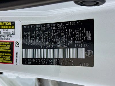 2025 Toyota Camry — photo 34 view