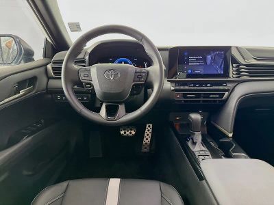 2025 Toyota Camry — photo 23 view