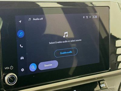 2025 Toyota Camry — photo 14 view
