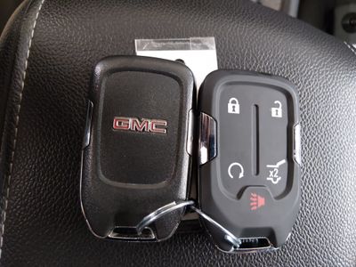 2023 GMC Acadia - Photo 15