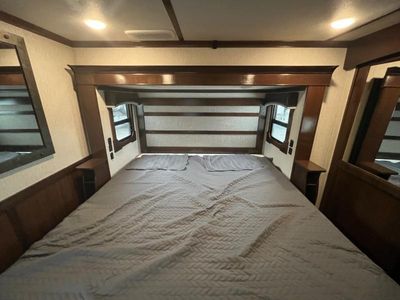 2021 CrossRoads RV Redwood - Photo 8
