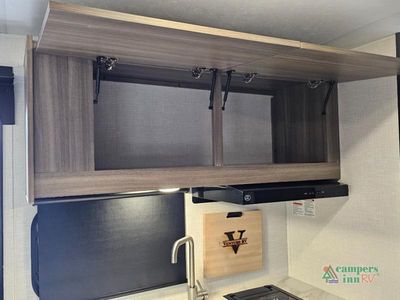 2024 Venture RV Sonic - Photo 23
