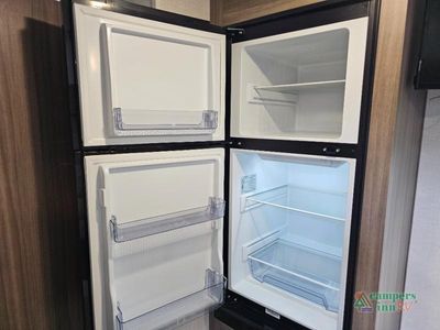 2024 Venture RV Sonic - Photo 25