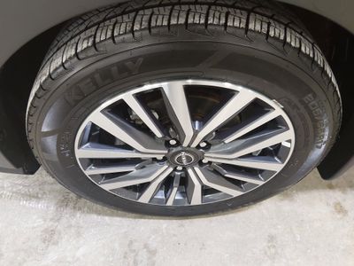 2024 Nissan Kicks — photo 10 view