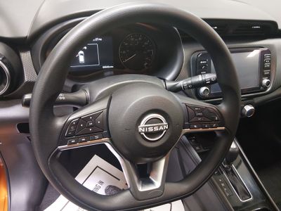 2024 Nissan Kicks — photo 12 view