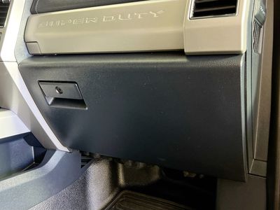 2022 Ford F-350SD - Photo 30