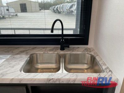 2025 Dutchmen RV Aspen Trail - Photo 18