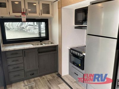 2025 Dutchmen RV Aspen Trail - Photo 17