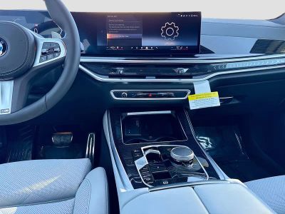 2026 BMW X5 — photo 19 view