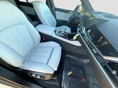 2026 BMW X5 — photo 15 view