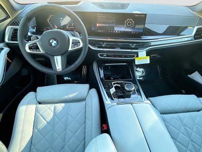2026 BMW X5 — photo 16 view