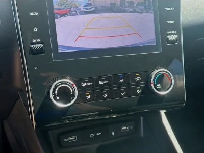 2023 Hyundai Tucson — photo 12 view