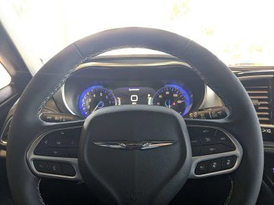 2026 Chrysler Pacifica — photo 20 view