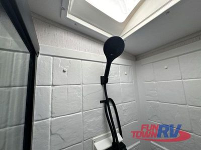 2023 Dutchmen RV Astoria - Photo 33