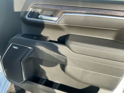 2026 Chevrolet Silverado 1500 — photo 21 view