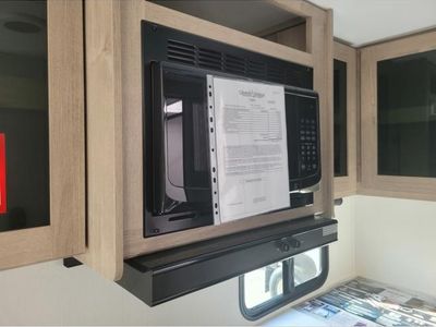 2026 Grand Design Imagine XLS - Photo 9