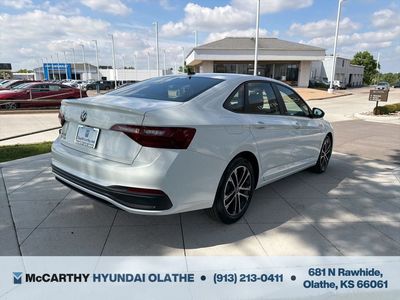 2023 Volkswagen Jetta - Photo 17
