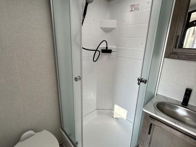2024 Venture RV Stratus - Photo 12