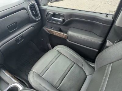 2021 GMC Sierra 3500HD — photo 17 view