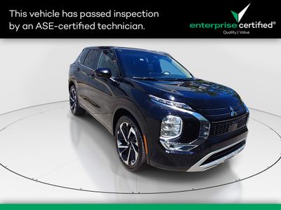 2024 Mitsubishi Outlander - Photo 1