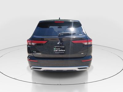 2024 Mitsubishi Outlander - Photo 6