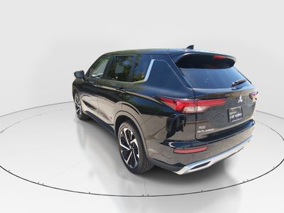 2024 Mitsubishi Outlander - Photo 5