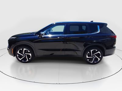 2024 Mitsubishi Outlander - Photo 4