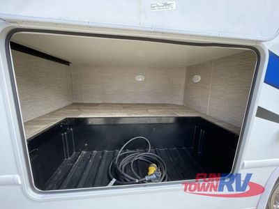 2023 Thor Motor Coach Chateau - Photo 7