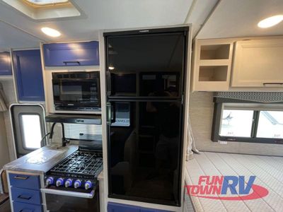 2023 Thor Motor Coach Chateau - Photo 21