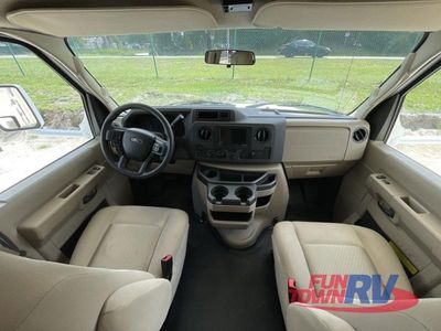 2023 Thor Motor Coach Chateau - Photo 37
